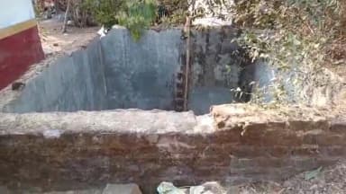 बजाग: सागर टोला गांव में शौचालय के गड्ढे में गिरने से अधेड़ की मौत, गाड़ासरई पुलिस कर रही जांच