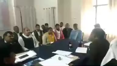 औराई: औराई SIR में समाजवादी पार्टी ने मतदाता सूची पर ज्ञापन दिया, तीन सूत्रीय मांग की