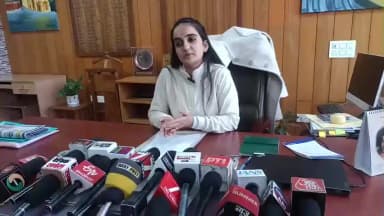 भोरंज: सड़क हादसों को रोकने के लिए उठाएं आवश्यक कदम: उपायुक्त गंधर्वा राठौड़