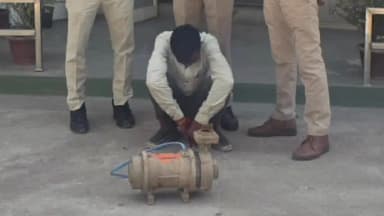 सुवासरा: खेत से पानी की टेक्समो मोटर चोरी, थाने में रिपोर्ट दर्ज, पुलिस कर रही मामले की जांच