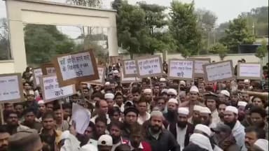 बेगमगंज: बेगमगंज में मतदाता सूची से नाम काटने का आरोप, मुस्लिम त्योहार कमेटी ने सौंपा ज्ञापन