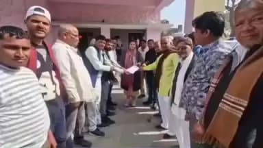 मसूदा: कांग्रेस ने मसूदा उपखंड अधिकारी को खराब फैसले के लिए मुआवजे की मांग को लेकर ज्ञापन दिया