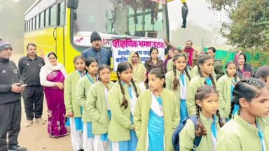 बिजावर: बिजावर विधायक ने बालिका छात्रावास की छात्राओं को शैक्षणिक भ्रमण के लिए किया रवाना