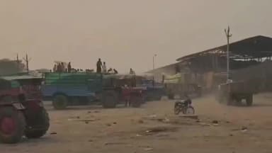 नरवर: नरवर मगरोनी मंडी में फसलों की आवक जारी, धान ₹2700, मूंगफली ₹6100 प्रति क्विंटल