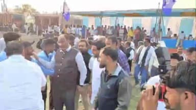 चौरई: कुंडा में क्रिकेट प्रतियोगिता का समापन, विधायक और पूर्व विधायक ने बांटे इनाम