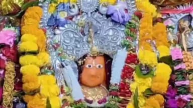 ईसागढ़: कदवाया बीजासन माता का चमत्कारी दरबार, नेत्र रोगों से मुक्ति की है यहाँ आस्था