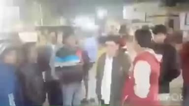 कैसरगंज: झुगरी पुल के पास तेज रफ्तार में भीषण सड़क हादसा, दो मोटरसाइकिल की टक्कर में एक की मौत, एक घायल