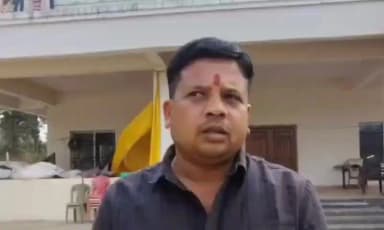 सामरी कुसमी: विद्यालय में अश्लील गाने पर डांस मामले में कांग्रेसियों ने साधा निशाना, कहा- मंत्री के बयान से प्रेरित