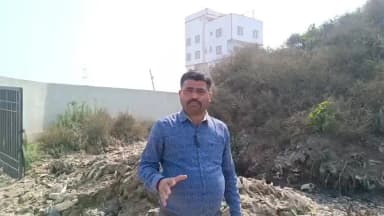 संपतचक: इलाहीबाग में कचरे के पहाड़ से प्रभावित निवासी, नगर परिषद ने निस्तारण का दिया आश्वासन