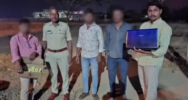 ಲಕ್ಷ್ಮೇಶ್ವರ: ದೊಡ್ಡೂರು ಬಳಿ ಅಕ್ರಮ ಸಾರಾಯಿ ಸಾಗಾಟ ಮಾಡುತ್ತಿದ್ದ ಆರೋಪಿ ಬಂಧನ