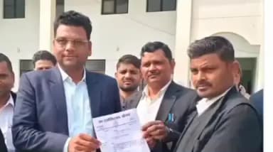 नौगढ़: नौगढ़ तहसील के अधिवक्ताओं ने यूजीसी नियमों के समर्थन में एसडीएम को सौंपा ज्ञापन