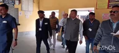 बाराहाट: मालदा डिविजन के डीआरएम ने बाराहाट जंक्शन का निरीक्षण किया, सुरक्षा व्यवस्था का जायजा लिया