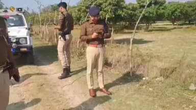 नौतन: हरदिया मन हत्याकांड: एसपी ने घटनास्थल का किया निरीक्षण, परिजनों में मचा कोहराम