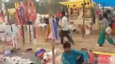 कामडारा: गांव कोंडेकेरा में मां देवी मंडप मंदिर की चौथी वर्षगांठ पर लगा मेला, उमड़ी लोगों की भीड़