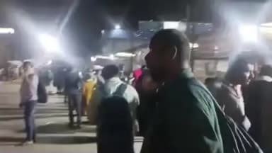 గీసుగొండ: మేడారం సమ్మక్క సారలమ్మల కుంభమేళా వేళ వరంగల్ బస్టాండ్ భక్తులతో కిటకిటలాడుతోంది