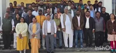 बौंसी: डीपीआरसी भवन में एक दिवसीय प्रशिक्षण का आयोजन, अधिकारियों एवं जनप्रतिनिधियों को दिया गया प्रशिक्षण