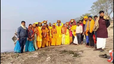 सहदेई बुजुर्ग: सलहा पंचायत में अखंड अष्टयाम यज्ञ के लिए निकली भव्य कलश शोभायात्रा, 501 श्रद्धालु हुए शामिल