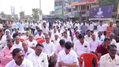 शिरुर अनंतपाळ: बसवेश्वर चौक येथे राष्ट्रवादी काँग्रेस पार्टी पदाधिकारी व कार्यकर्त्यांनी अजित पवारांना वाहिली श्रद्धांजली