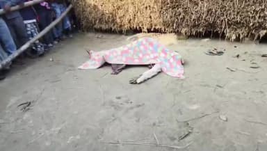 চাঁচল ২: রহস্যজনক মৃত্যু না পরিকল্পিত খুন? চাঁচলে যুবকের দেহ উদ্ধারে তীব্র উত্তেজনা