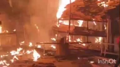 बनेड़ा: झांतल गांव में टेंट हाउस के गोदाम में लगी भीषण आग, 15 से 20 लाख का हुआ नुकसान