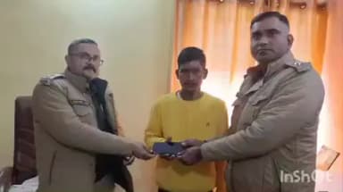 सल्ट: थाना सल्ट पुलिस ने CEIR पोर्टल की मदद से क्षेत्र में गुम मोबाइल बरामद किया, मोबाइल स्वामी ने पुलिस का जताया आभार