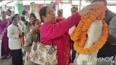 मधुपुर: गांधी और स्वराज कार्यक्रम का आगाज़, गांधी चौक पर बापू की प्रतिमा पर पुष्पांजलि अर्पित