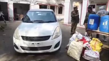 ठाकुरद्वारा: डिलारी पुलिस ने रामगंगा किनारे से कच्ची शराब ले जाते 5 शराब माफियाओं को किया गिरफ्तार, 3 मौके से फरार