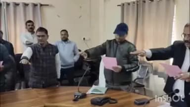 लखीमपुर: शहीद दिवस के अवसर पर सीएमओ ने दिया संदेश, कुष्ठ रोग छूने से नहीं फैलता, 30 जनवरी से जागरूकता अभियान शुरू