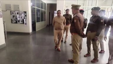भटवाड़ी: पुलिस उपाधीक्षक ने मनेरी थाने का वार्षिक निरीक्षण किया, ऑनलाइन शिकायतों के आधार पर निस्तारण के लिए दिए निर्देश
