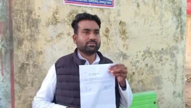 कौंच: सामी के पास नहर पुल पर बाउंड्री वॉल न होने से लोग हो रहे हादसों का शिकार, सभासद ने बाउंड्री वॉल बनवाने की की शिकायत