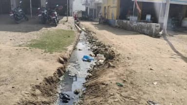 टाटगढ़: खुली नालियों से जवाजा ओम कॉलोनी का जनजीवन बेहाल, गंदगी और बीमारियों का खतरा, प्रशासनिक उदासीनता पर फूटा लोगों का गुस्सा