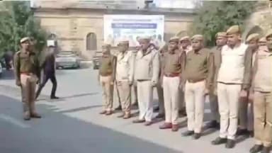 पीसांगन: महात्मा गांधी की पुण्यतिथि के अवसर पर जिले भर के सरकारी कार्यालयों में श्रद्धांजलि अर्पित की गई