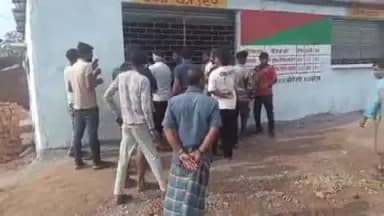 सिमगा: हथबंद उड़ेला में गांधी जी की पुण्यतिथि पर नया शराब दुकान का शुभारंभ, सरकार की हो रही जमकर किरकिरी