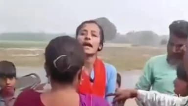 छातापुर: छातापुर में नदी किनारे युवक-युवती ग्रामीणों के हत्थे चढ़े