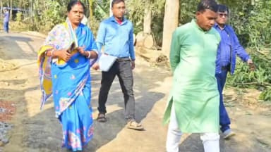 অমরপুর: অমরপুর দেববাড়ি বাজার থেকে দেববাড়ি গ্রাম পঞ্চায়েত হয়ে ছবিমুড়া রোড পর্যন্ত নির্মীয়মান সড়ক পরিদর্শনে MLA