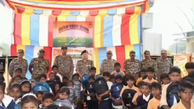 लांजी: सिविक एक्शन प्रोग्राम के तहत सीआरपीएफ ने कंप्यूटर प्रशिक्षण प्रमाण पत्र वितरित किए, कोरका में हुआ आयोजन