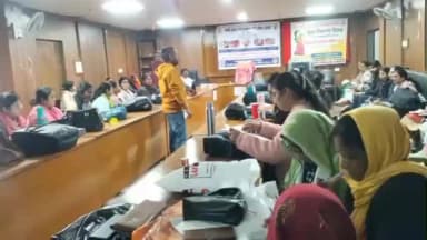 सिहावल: जिला कुष्ठ कार्यालय में स्पर्श कुष्ठ जागरूकता अभियान का आयोजन किया गया