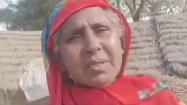 तरबगंज: सिंगहाचंदा की लाभार्थी महिला ने PM आवास योजना में ग्राम रोजगार सेवक पर ₹22,000 लेने का आरोप लगाया, CDO ने जांच का आदेश दिया