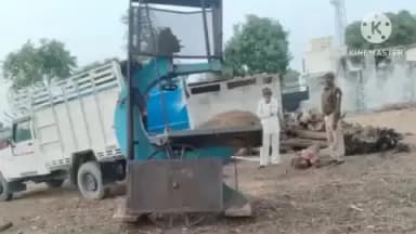 मकराना: सीज करने के बाद भी मकराना क्षेत्र में आरामशीन पर अवैध गतिविधियां जारी थीं, वन विभाग ने क्रेन की मदद से उखाड़ी आरामशीन