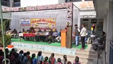 अजयगढ़: संदीपनी मॉडल स्कूल में कैरियर मेले का भव्य आयोजन, विशेषज्ञों ने दिखाई भविष्य की राह