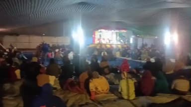 ভাতার: ভূমশোর পূর্ব পাড়া জামে মসজিদ কমিটির উদ্যোগে এক রাত্রিব্যাপী ধর্মীয় জলসা, মঞ্চ থেকে শান্তির বার্তা দিলেন ইমাম সাহেব