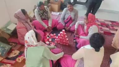 डुमरी: कुपोषण मुक्त समाज निर्माण के लिए डुमरी और जारी प्रखंड की सेविकाओं का प्रशिक्षण संपन्न