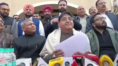 ਹੁਸ਼ਿਆਰਪੁਰ: ਸਿਟੀ ਹੋਸ਼ਿਆਰਪੁਰ ਵਿੱਚ ਪ੍ਰੈਸ ਕਾਨਫਰੰਸ ਕਰਕੇ ਸਾਬਕਾ ਮੰਤਰੀ ਨੇ ਆਈਟੀ ਰੇਡ ਬਾਰੇ ਦਿੱਤੀ ਜਾਣਕਾਰੀ