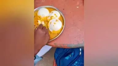 குமாரபாளையம்: தனியார் கல்லூரியில் தரமற்ற உணவு வழங்குவதாக கல்லூரி மாணவர்கள் போராட்டம் நடத்தியதால் பரபரப்பு ஏற்பட்டுள்ளது