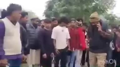 कैसरगंज: सौगहना के पास तेज रफ्तार अज्ञात वाहन ने सड़क पर खेल रहे बच्चे को मारी टक्कर, भीषण हादसे में बच्चे की हुई मौत