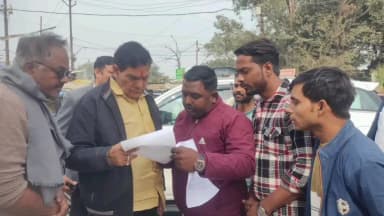 मुहम्मदाबाद गोहना: मोहम्दाबाद इलाके में भाजपा कार्यकर्ताओं ने नगर विकास मंत्री एके शर्मा को कई समस्याओं को लेकर सौंपा ज्ञापन