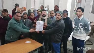 अंबाह: खड़ियाहार बीएमओ के आदेश से स्वास्थ्यकर्मी नाराज:- जिला चिकित्सा अधिकारी के नाम अंबाह प्रभारी को सौंपा ज्ञापन