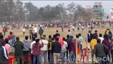 डुमरांव: राज हाई स्कूल खेल मैदान में शहीद रविकांत सिंह अंतर्राज्यीय आईपीएस क्रिकेट टूर्नामेंट का फाइनल मुकाबला खेला गया