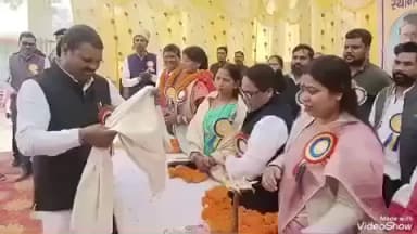 गोविंदपुर:- गोविंदपुर के प्रखंड शिक्षा पदाधिकारी का सेवा निवृत्ति होने पर विदाई सह-सम्मान समारोह आयोजित।