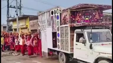 हिण्डौन: शहर में हर्षोल्लास के साथ मनाई गई विश्वकर्मा जयंती, महिलाओं ने निकाली कलश यात्रा